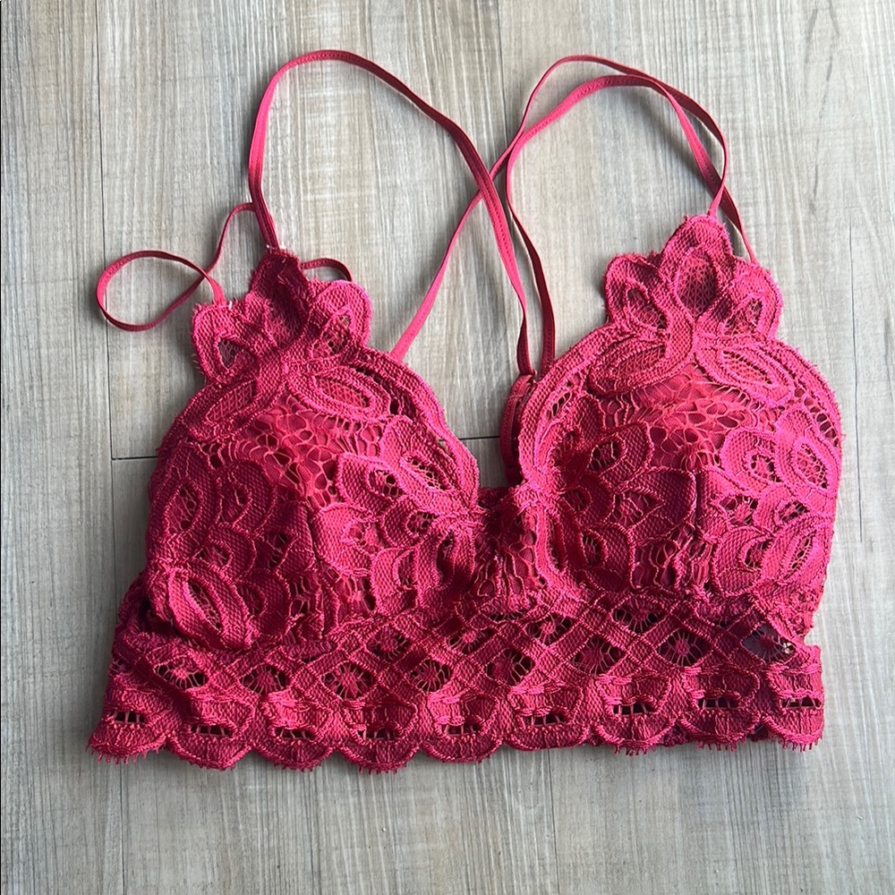 Lace Bralette in Vibrant Pink